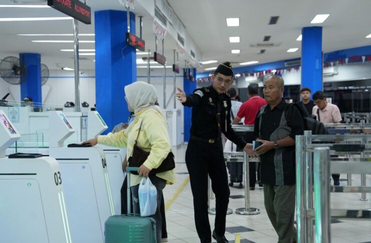 Mobilitas Padat, Imigrasi Batam Catat 527.764 Perlintasan pada September imigrasi batam