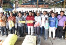 73 Nelayan di Batam Terima Alat Tangkap, Iman Sutiawan Janjikan Bantuan Sampan