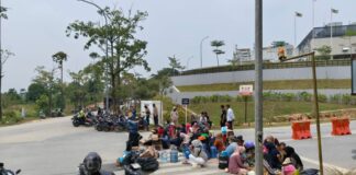 Warga Sambau Blokir Nongsa Digital Park, Warga: Kami Cuma Mau Air Nongsa Digital Park